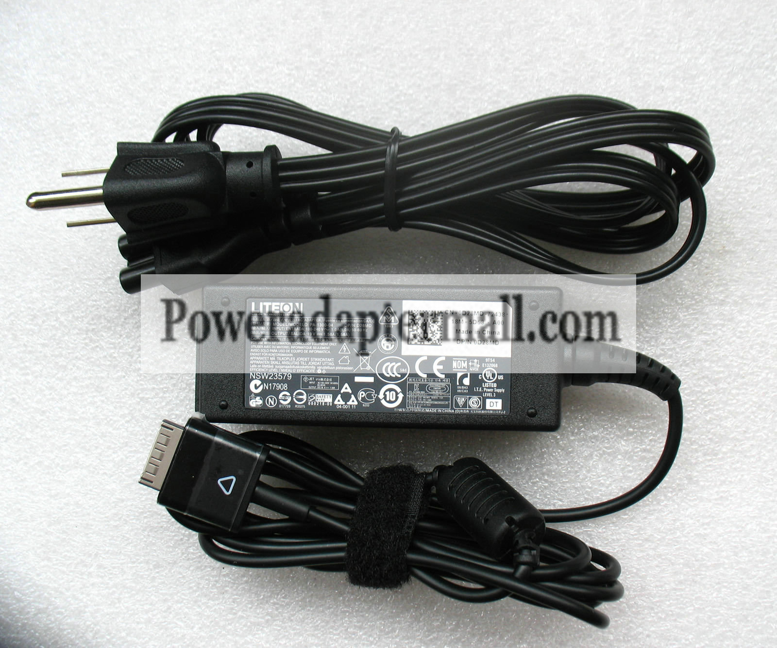 New Dell D28MD WNXV2 19V 1.58A 40 pin AC Power Adapter